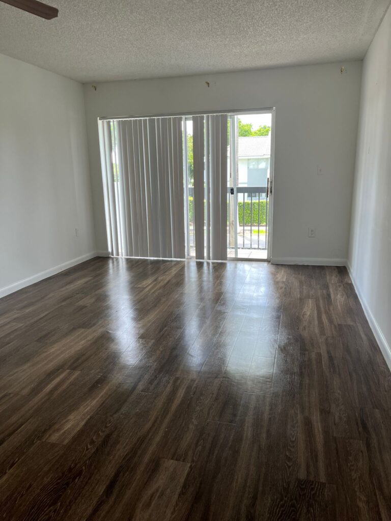 Move-In / Move- Out Cleaning